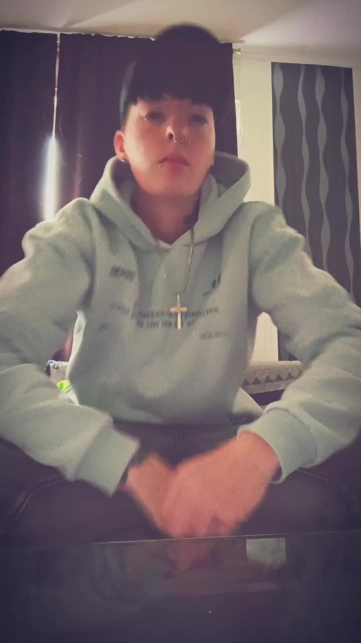 @Kingslowly