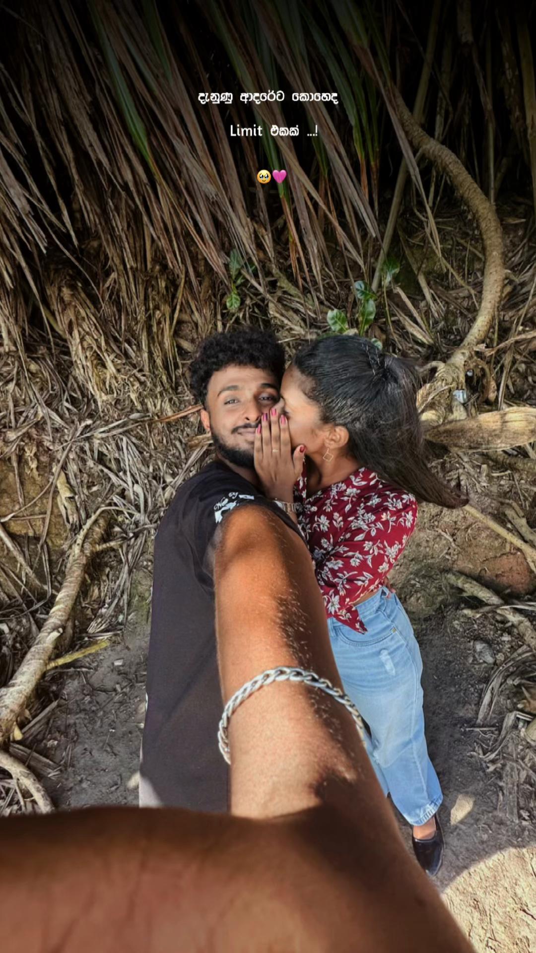 @Leena_🫀🗣💋