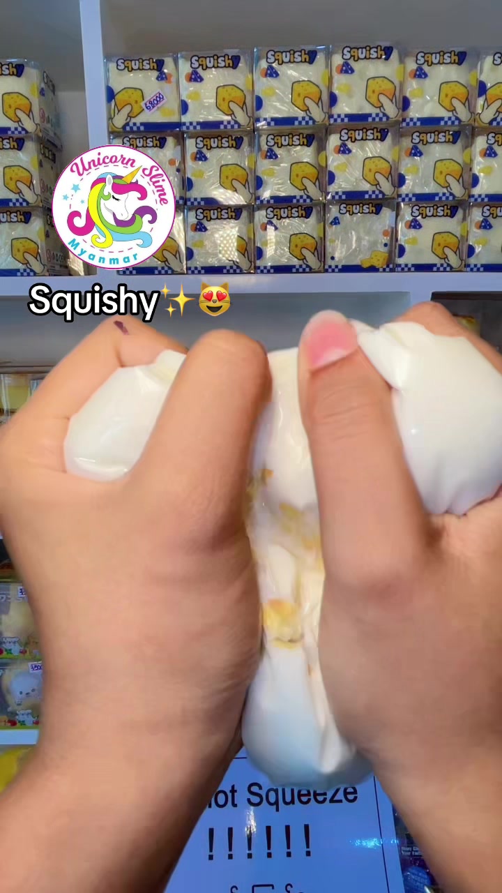 @Unicorn Slime 🇲🇲