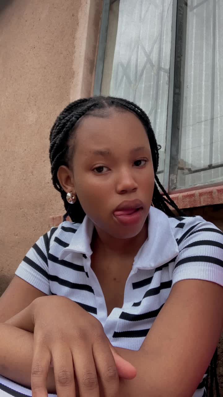 @Unathi