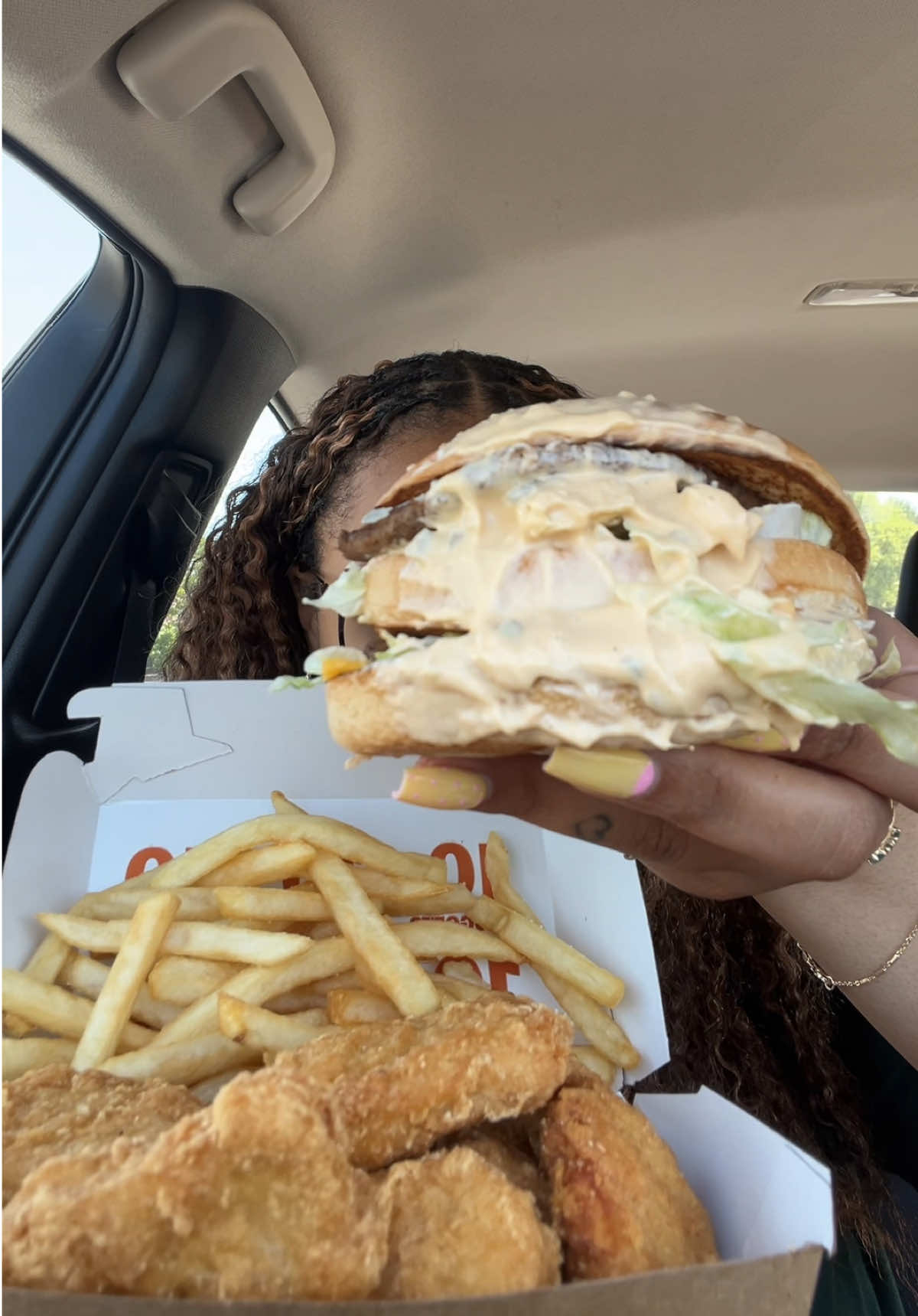 @jade🧚🏽&zwj;♂️🥪🍟🌯