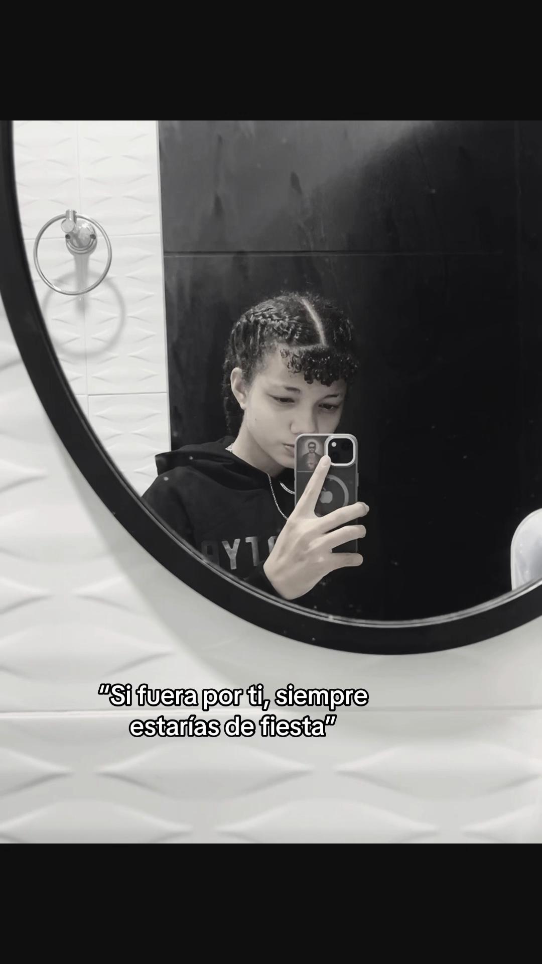 @𝓿𝓪𝓵𝔁𝔁.𝓪𝓪𝓰🫧
