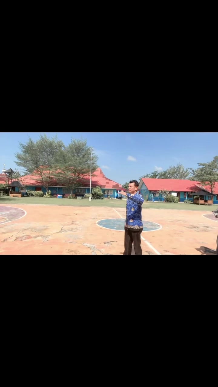 @Troy Alfianus Naka Dama