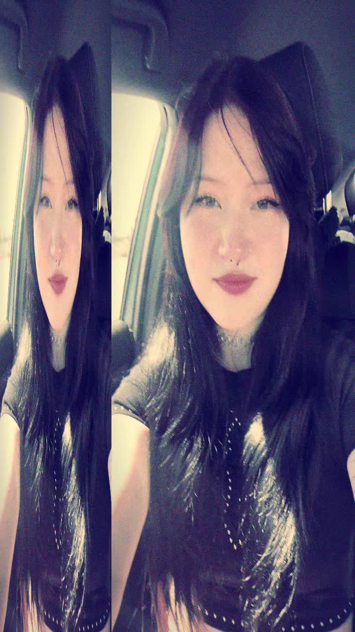 @notreal._.riley