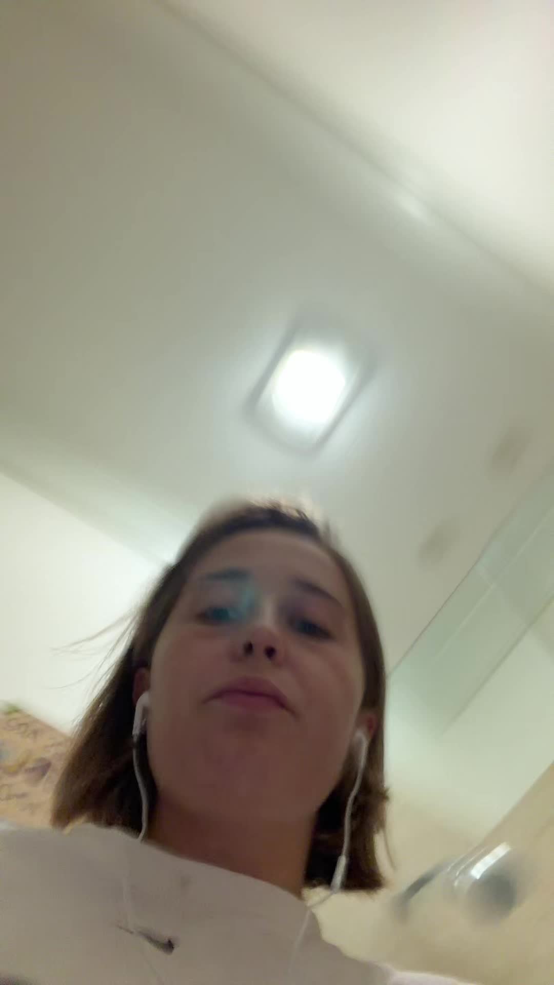 @bawbz21