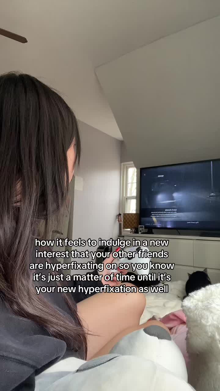 @hyler ☾𖤓