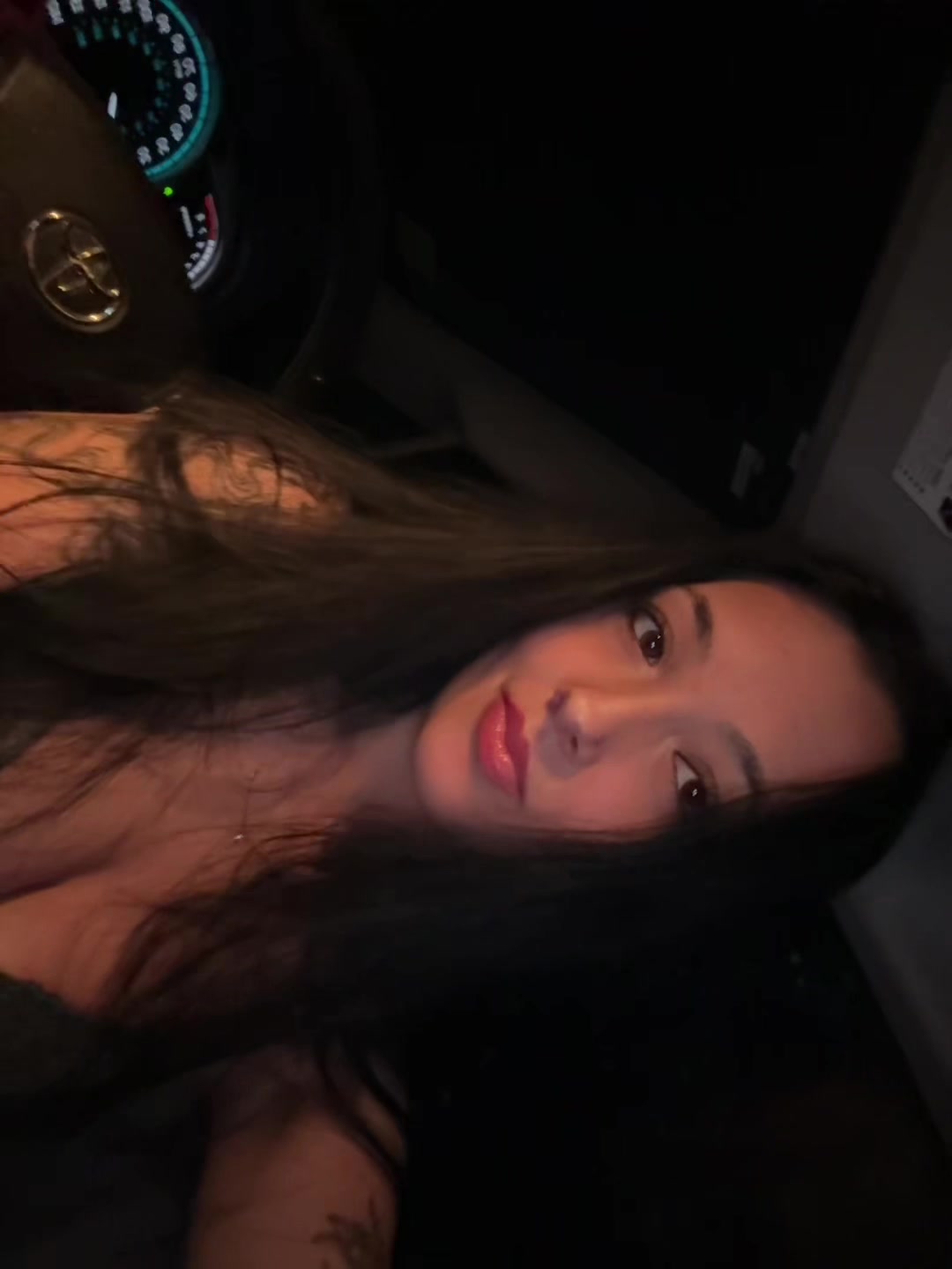@kyraa𝜗𝜚 &bull;₊