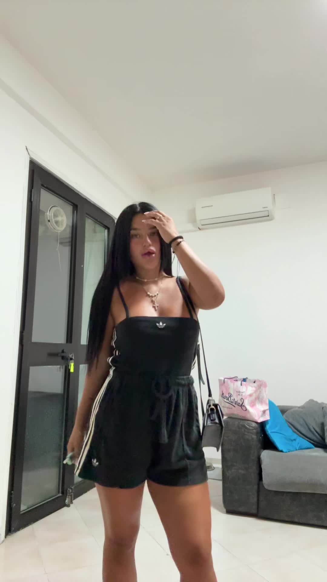 @𝒦