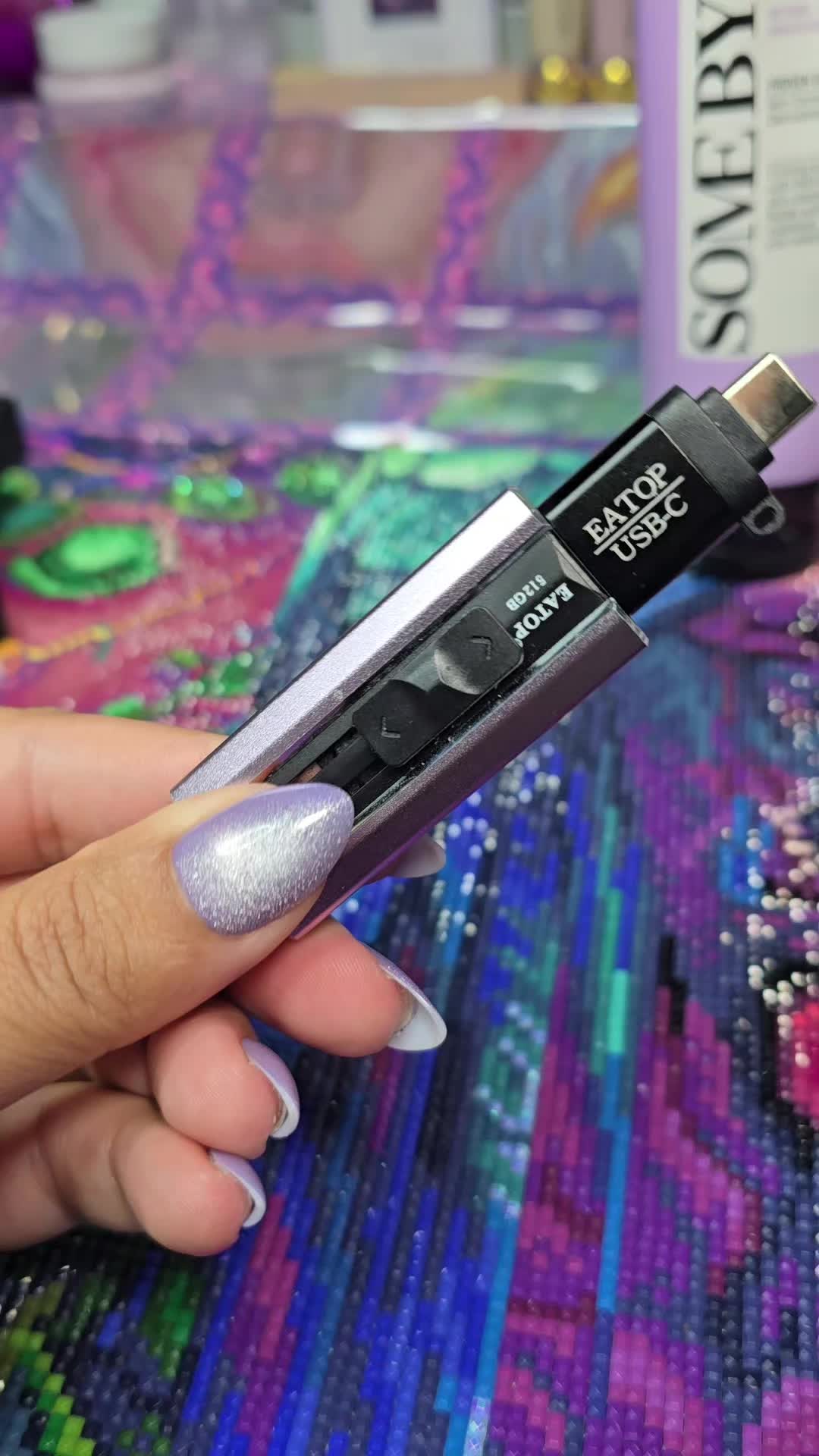 @✨️Glitz N Glam By Day✨️