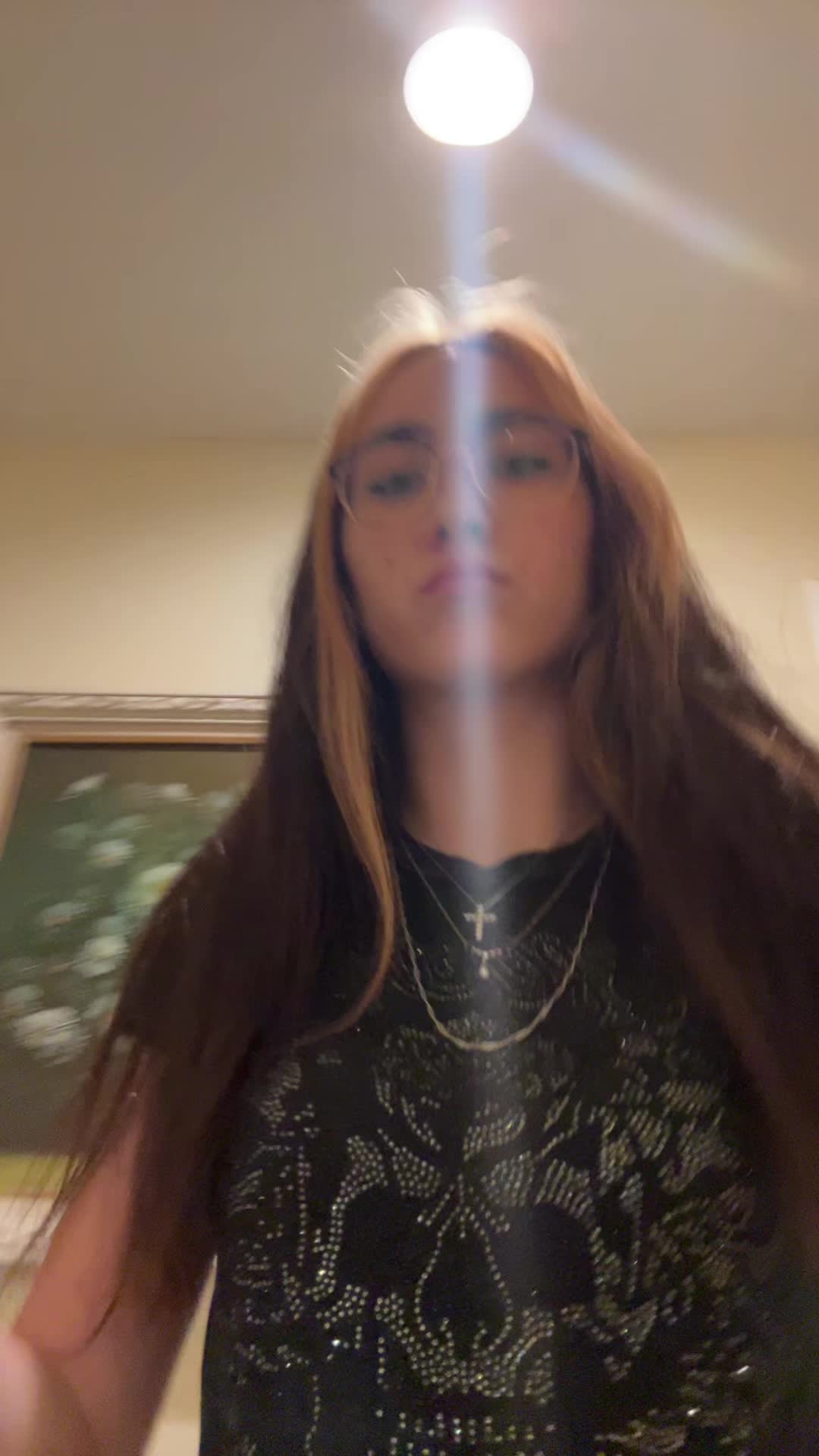 @LilyBee🤨