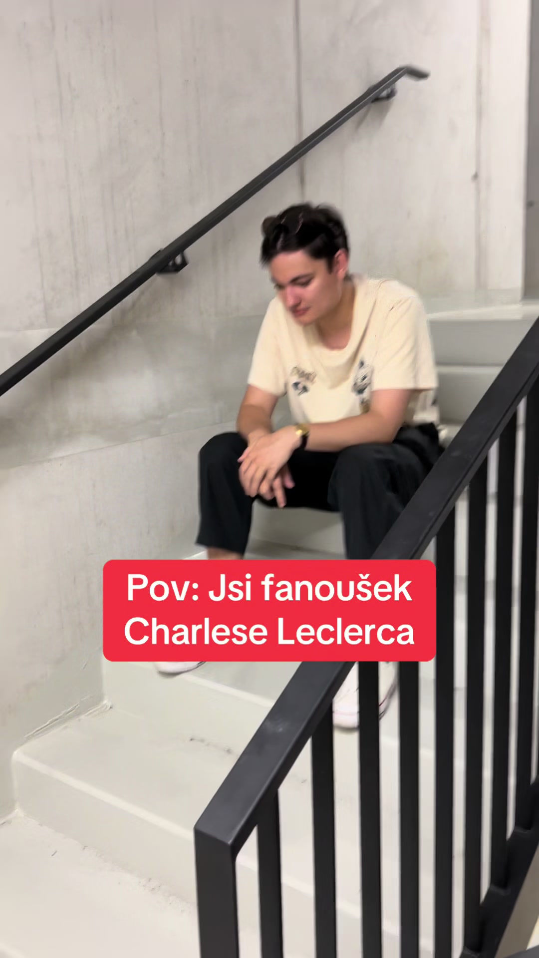 @V&eacute;va The News Guy