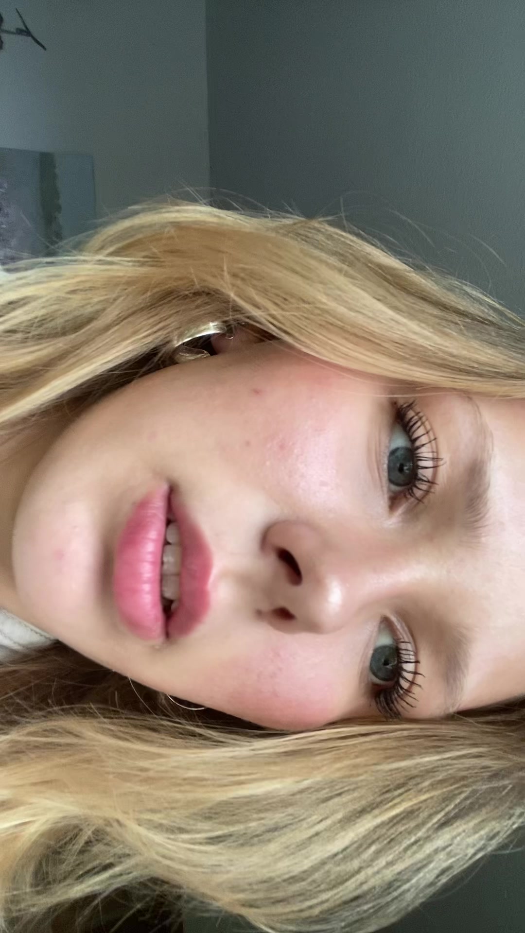 @Lara