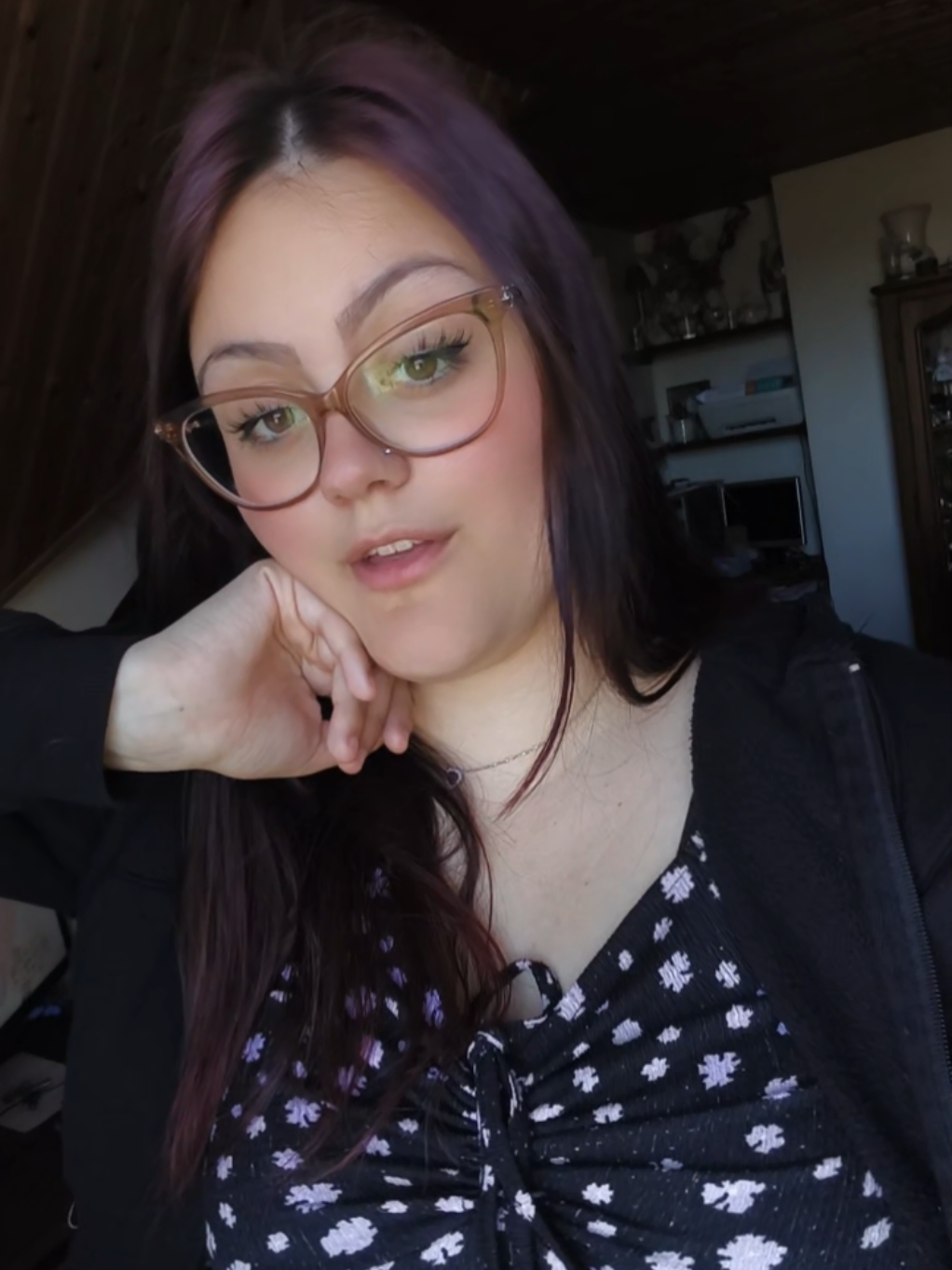 @CARAMELIA 🦔