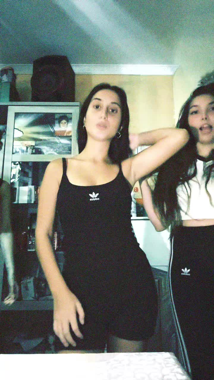 @ELVIRAALYSONGIOVANNI❤️🩷💙