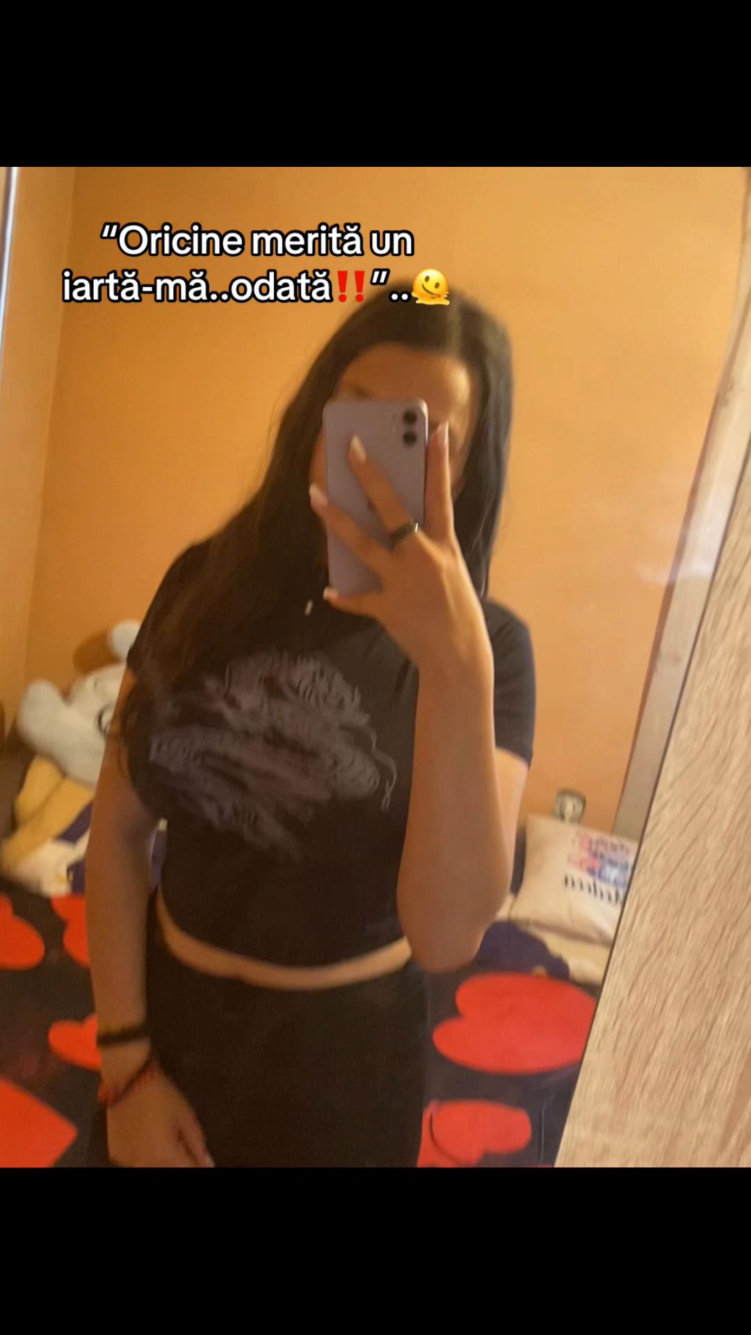 @_Medee_