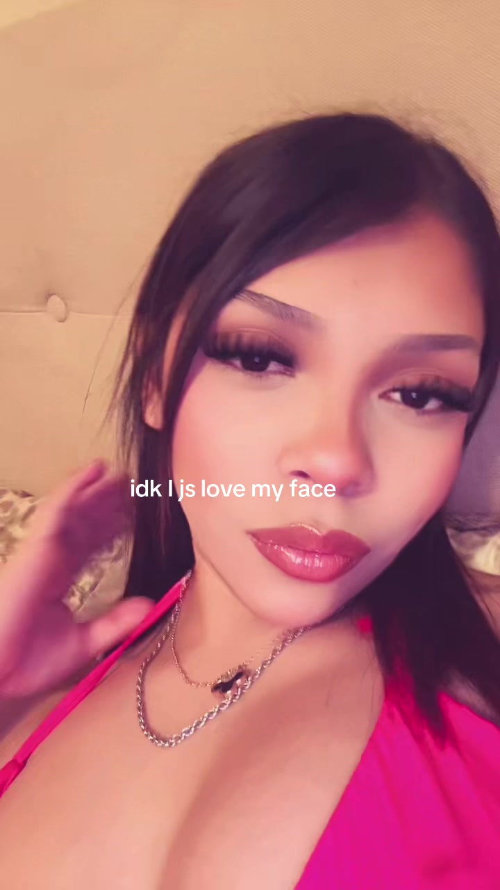 @candiszn