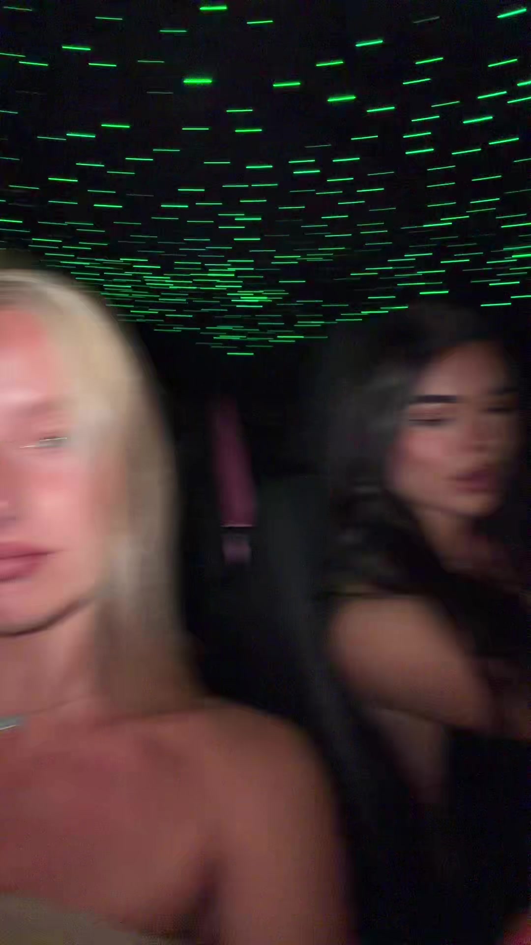@LIA SIKORA