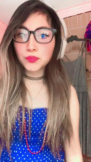 @💫🖤Ana Diaz 19💫🖤