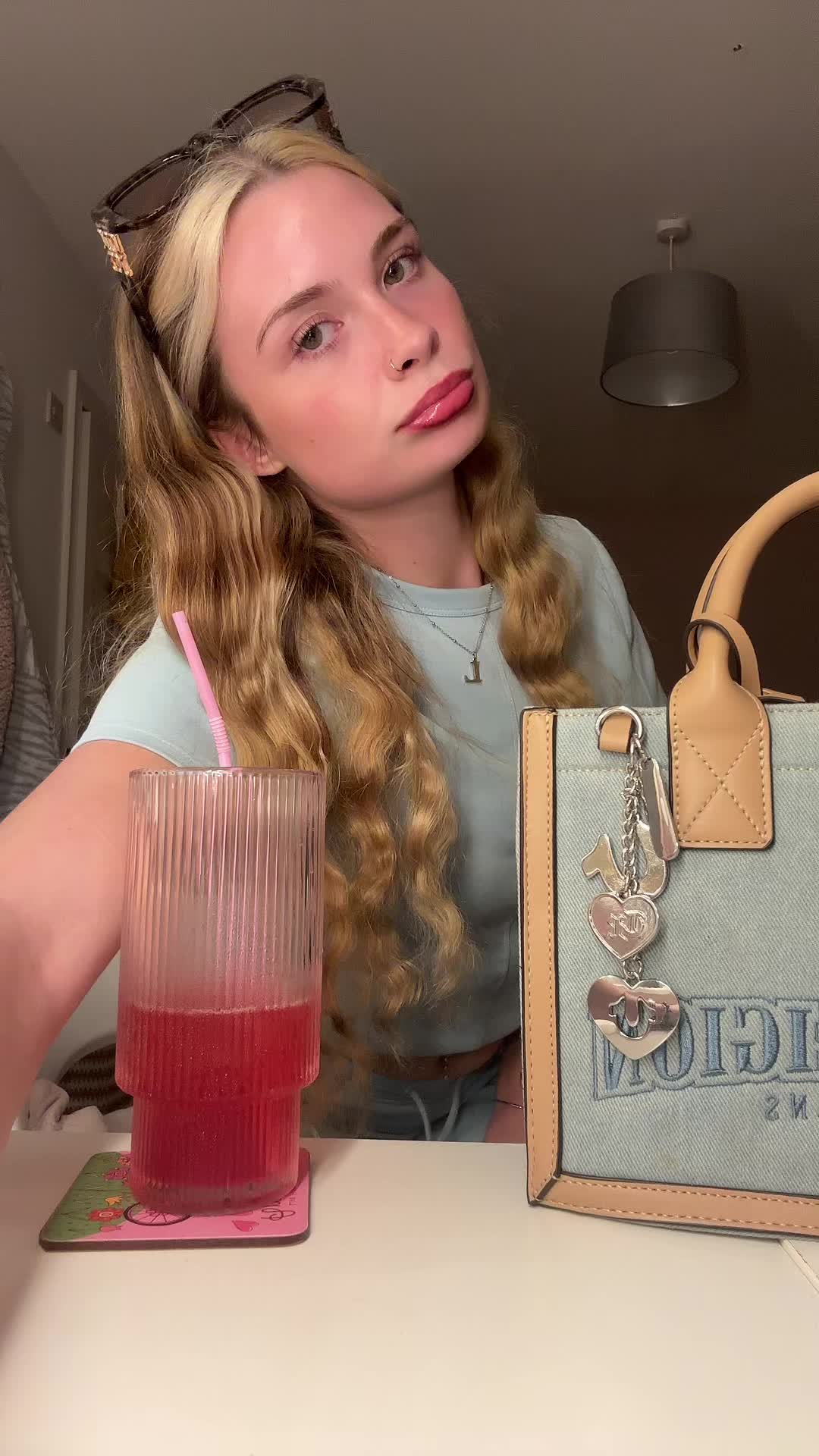 @lauryn