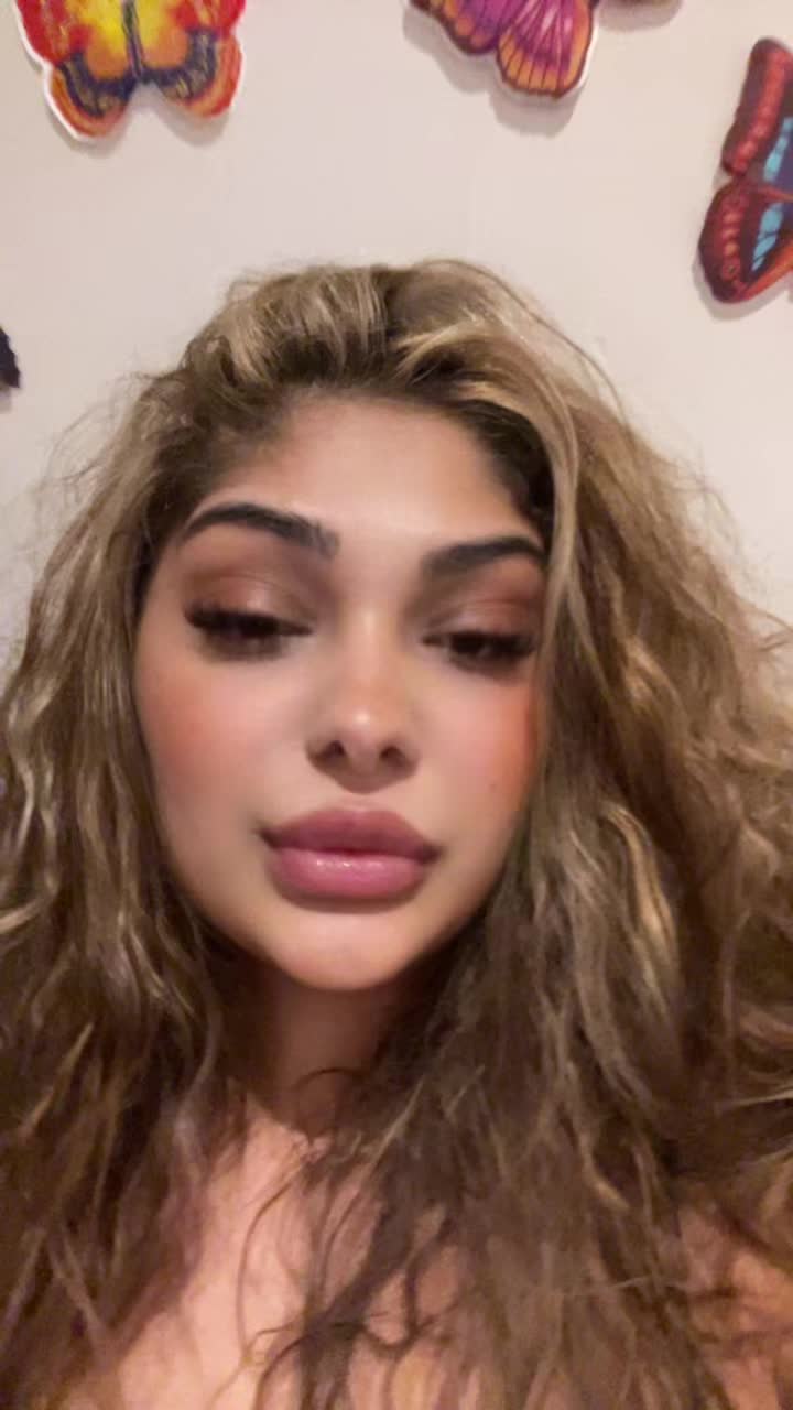 @Lavyy