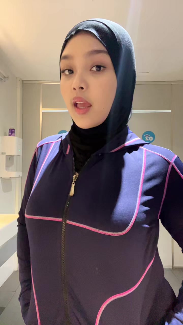 @Heycadeen