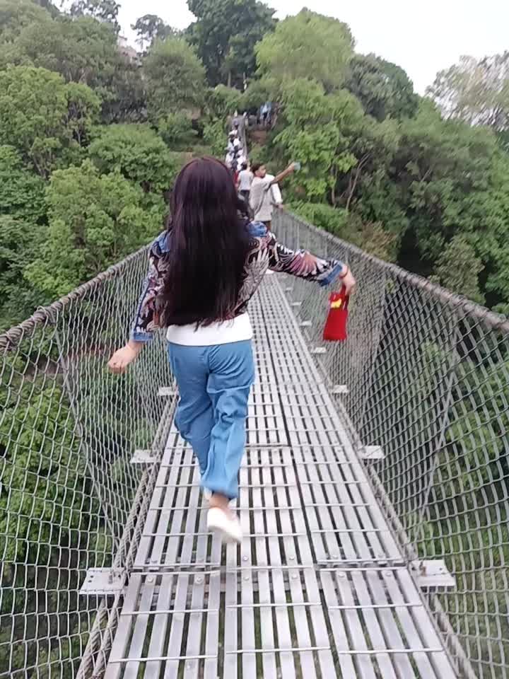 @JunaBomjan718