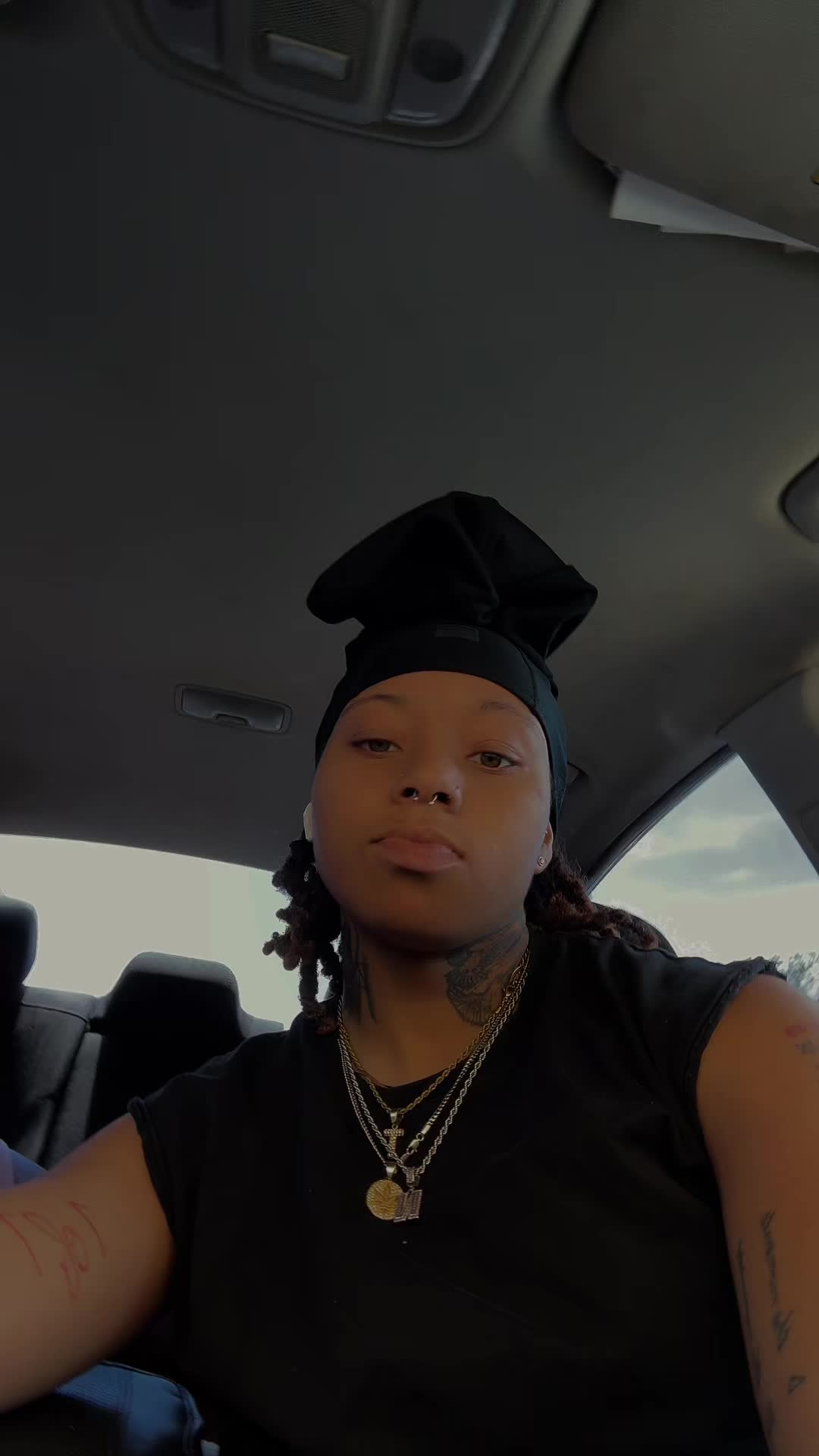 @PrettyThuggᥫ᭡