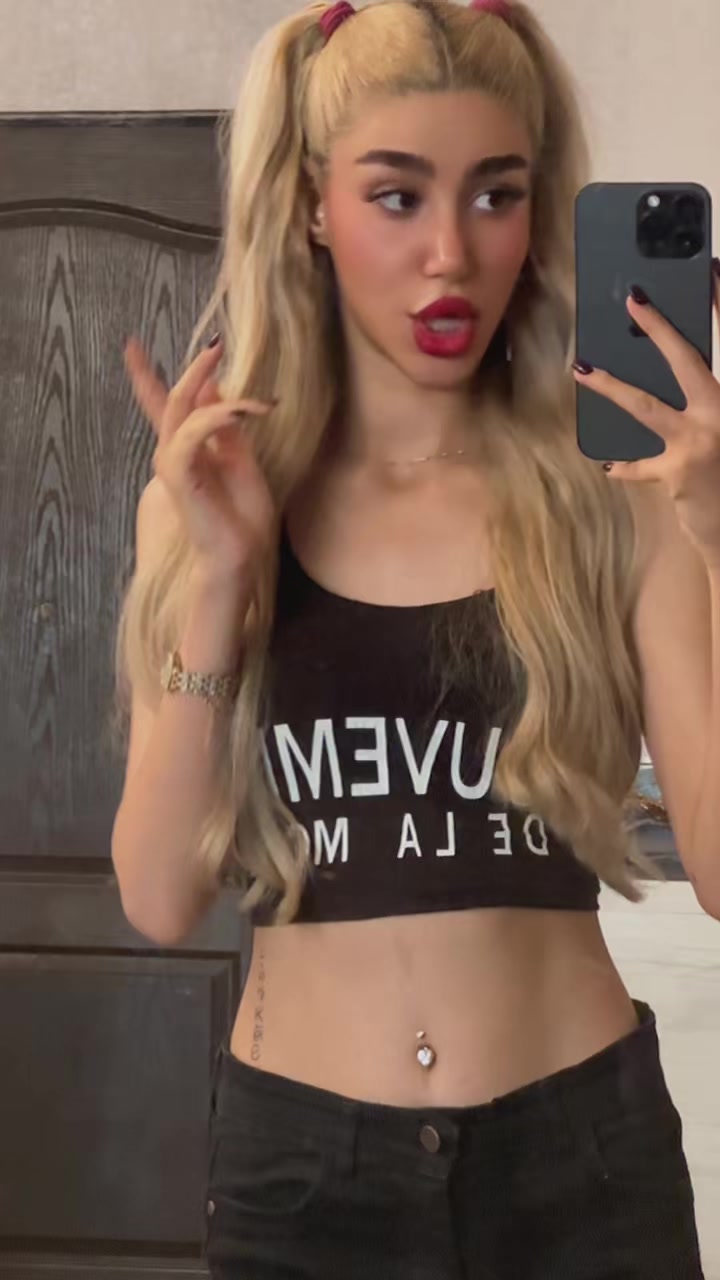 @saraakittyy