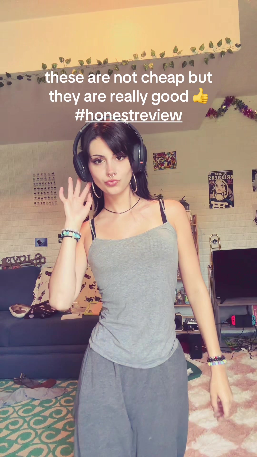 @mo