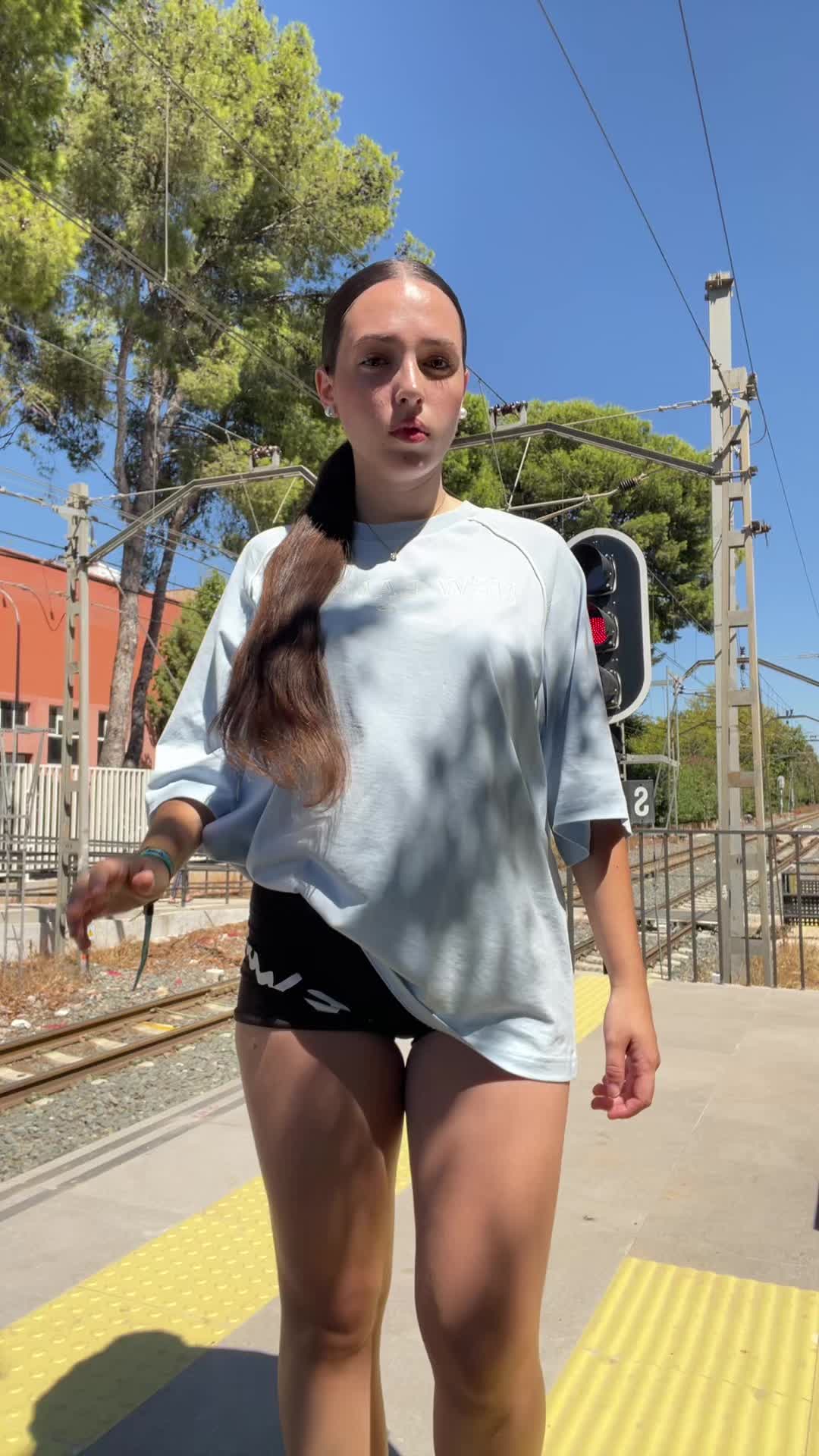 @𝑯𝒙𝒓𝒙𝒃𝒊𝒊
