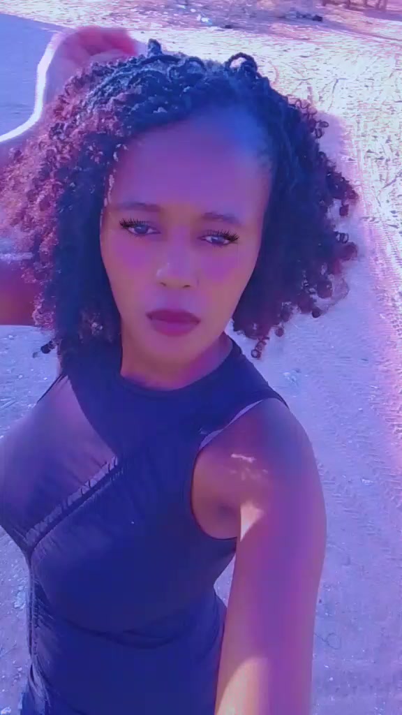 @Neshie❣️roberts # Azziads twin