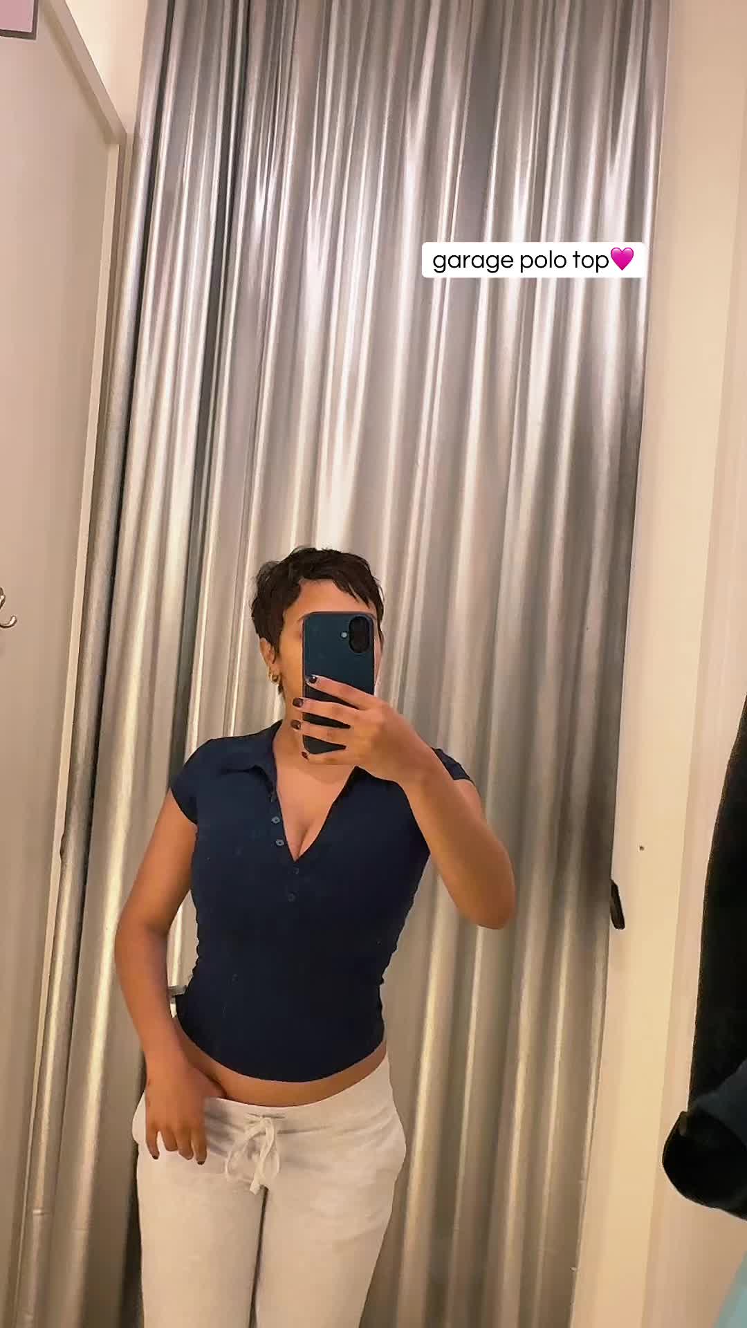 @b.