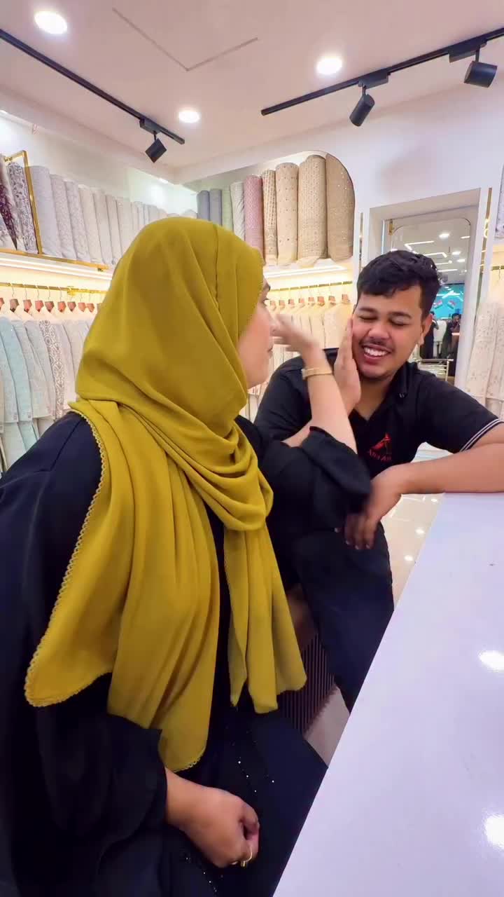 @🤭Hyderabad Mirchi🤭