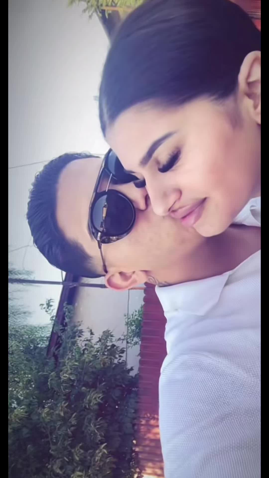 @Deeadenisa