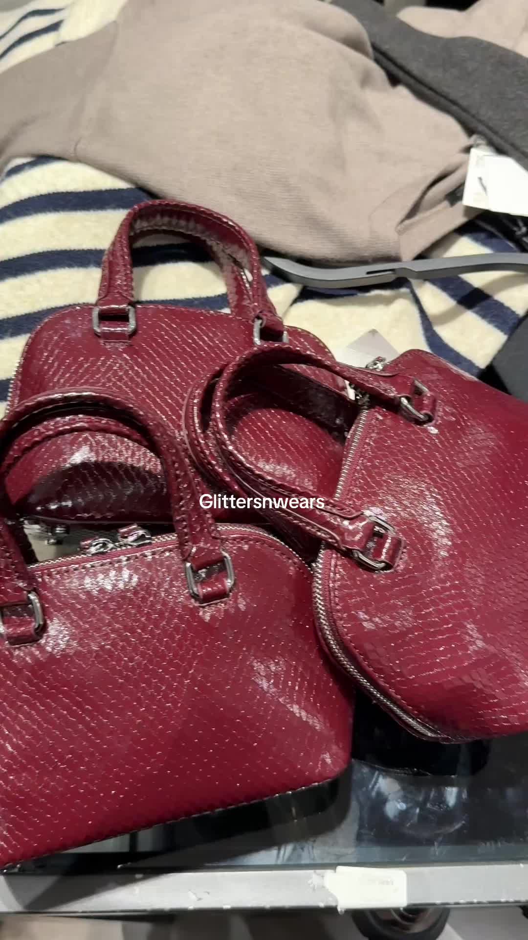 @Glittersnwears