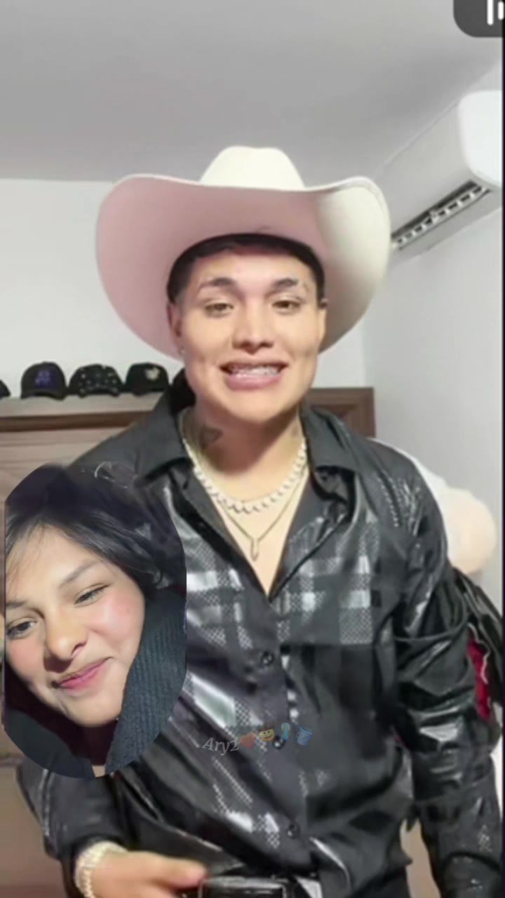 @Ary2🤎🤠🩴🪣