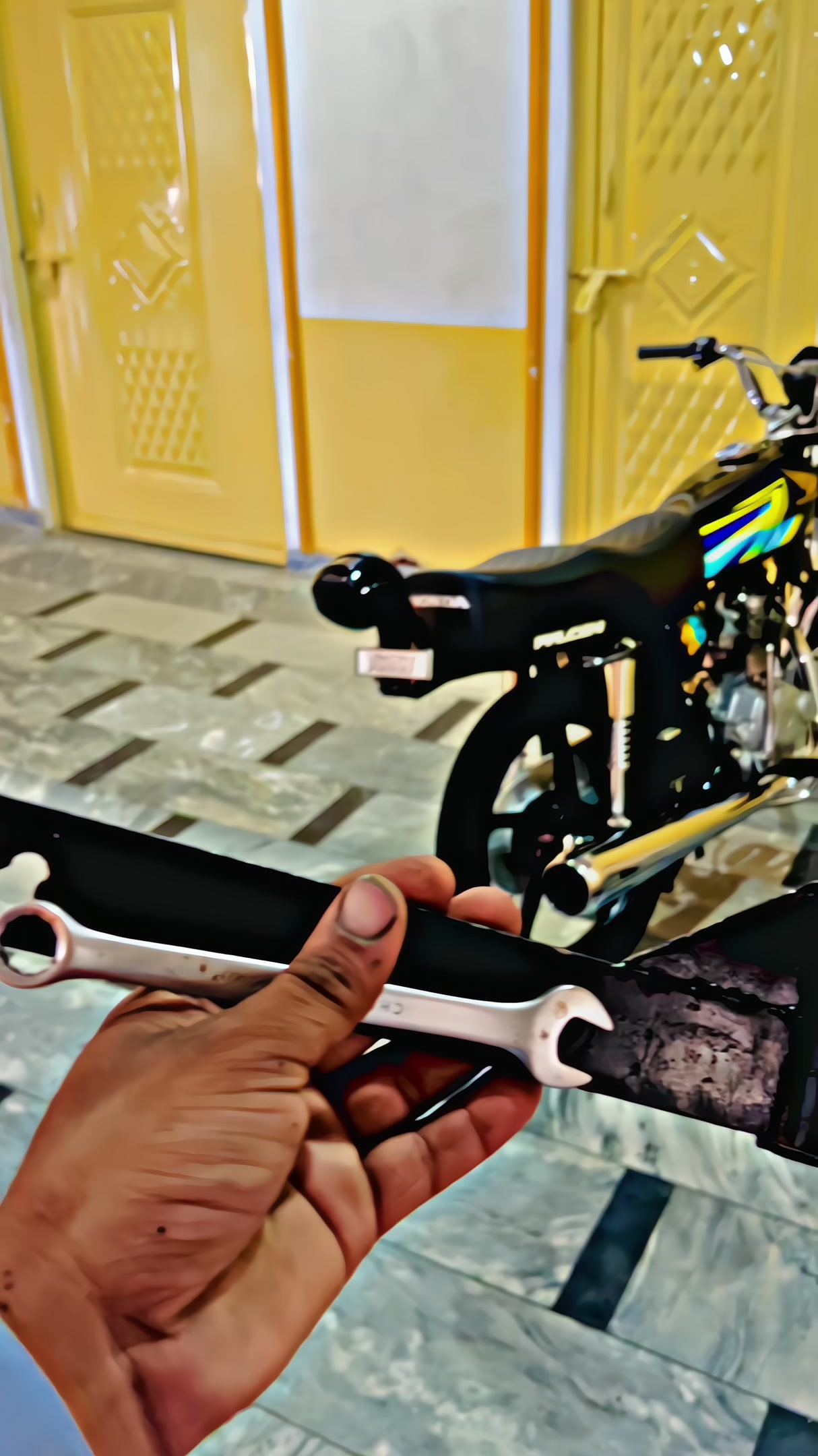 @Awais_._Ahmad ☑️
