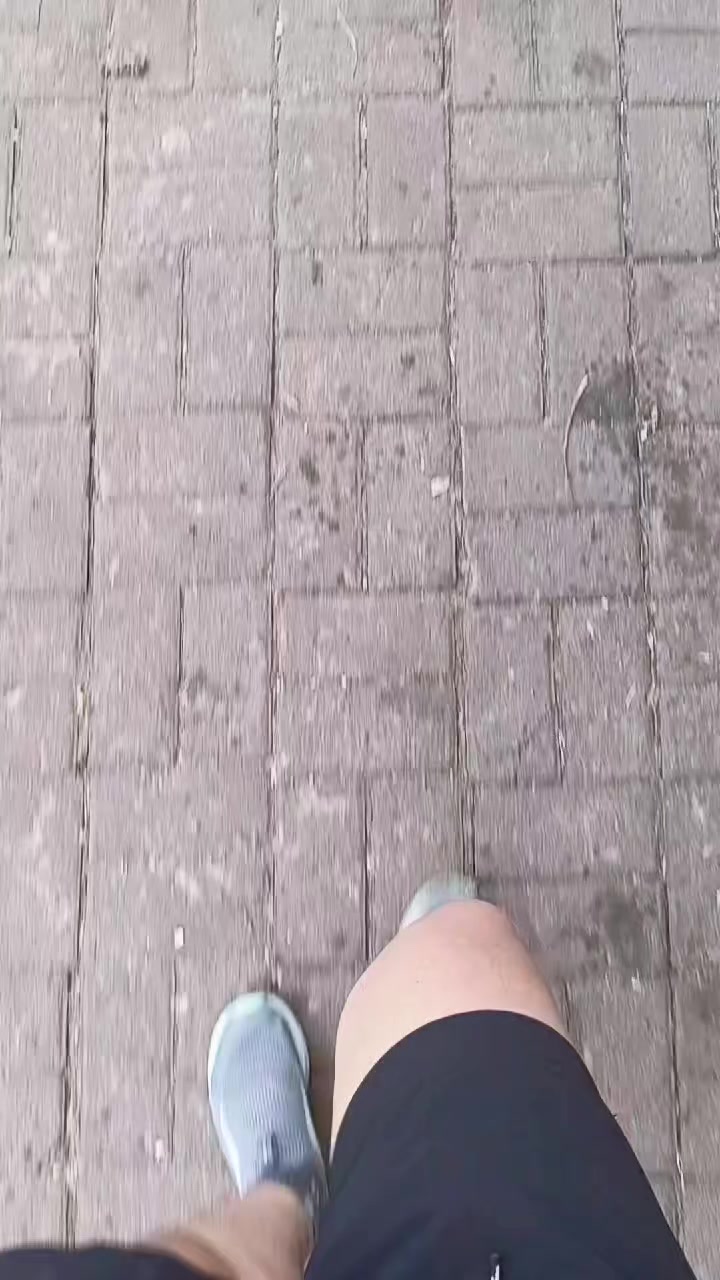 @Dari kontak anda