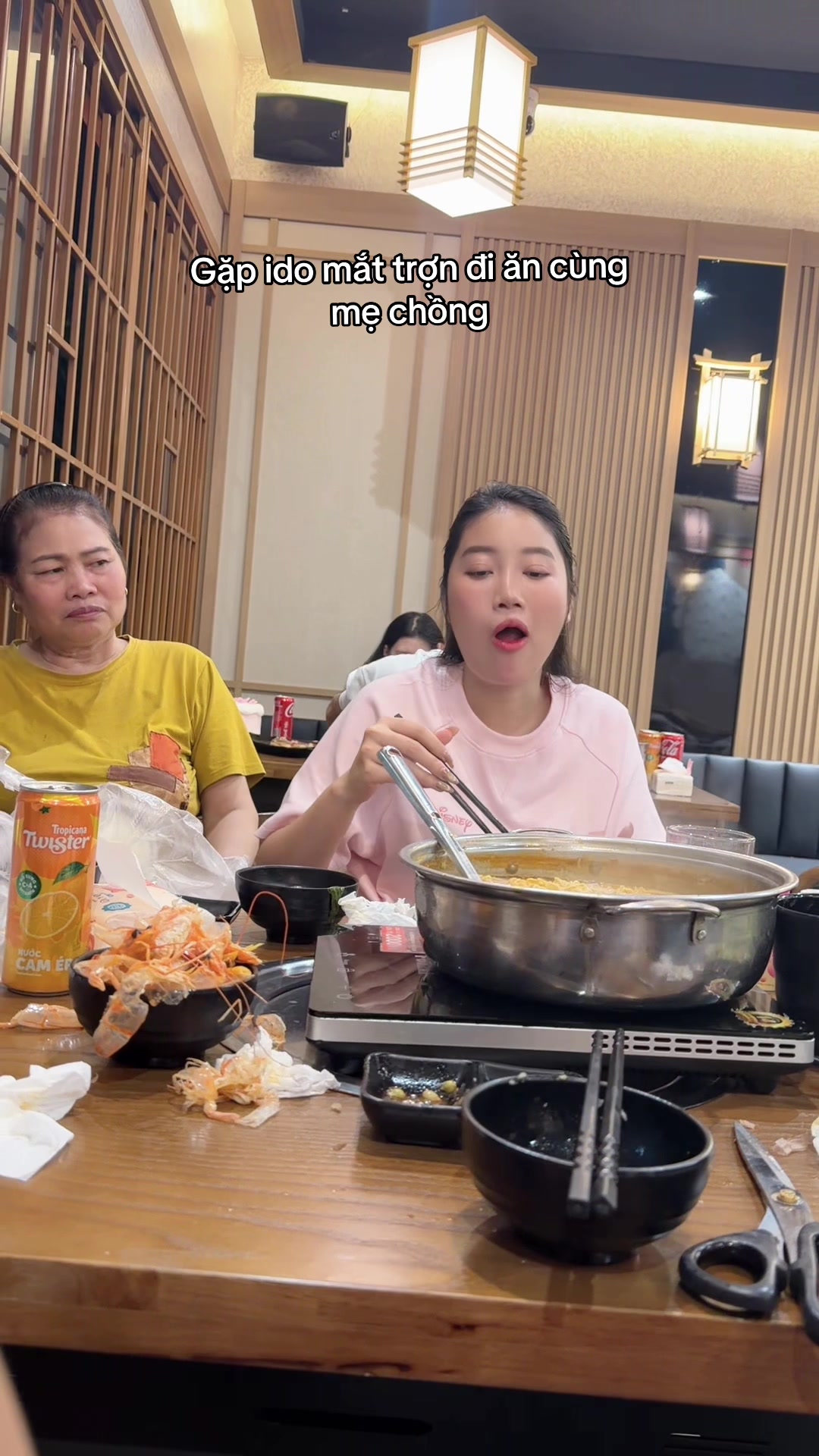 @Ch&uacute; Tư