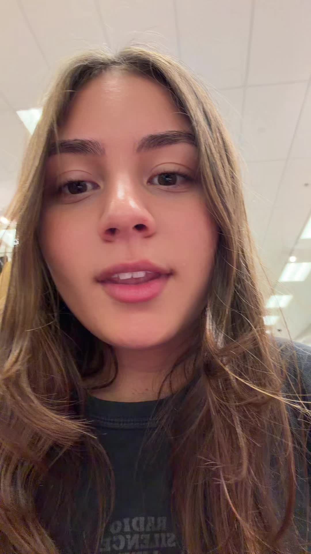 @theminicaryn