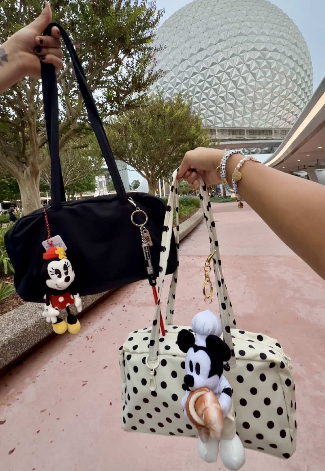 @Kristela | Disney SAHM