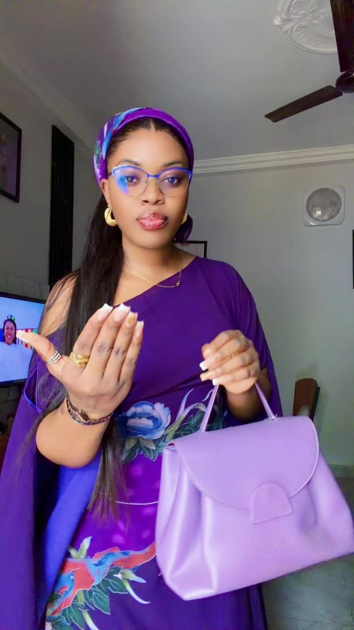 @♊️Zitas.L la madré des mariées