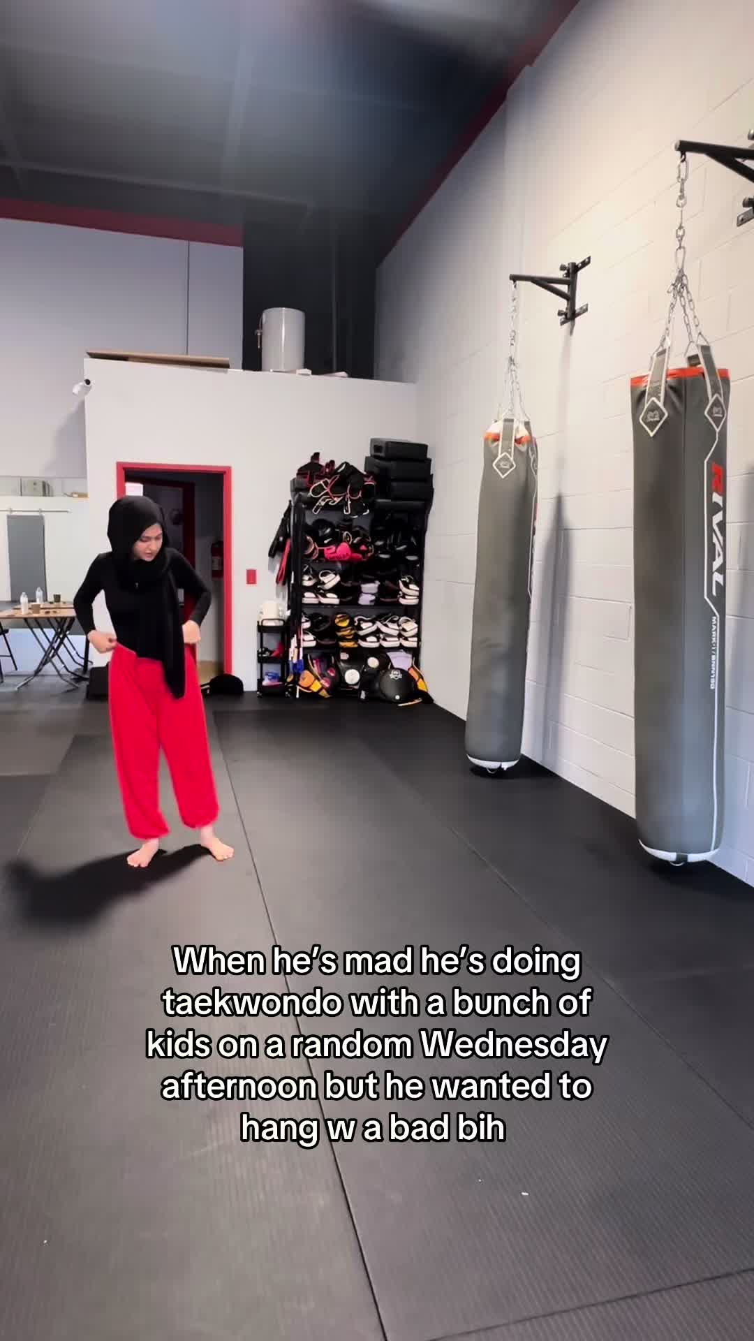 @Zey