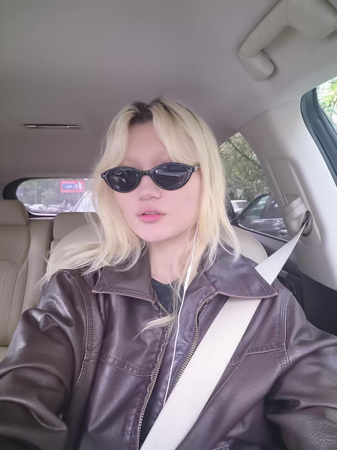 @Кирафаг🇰🇵🇷🇺@