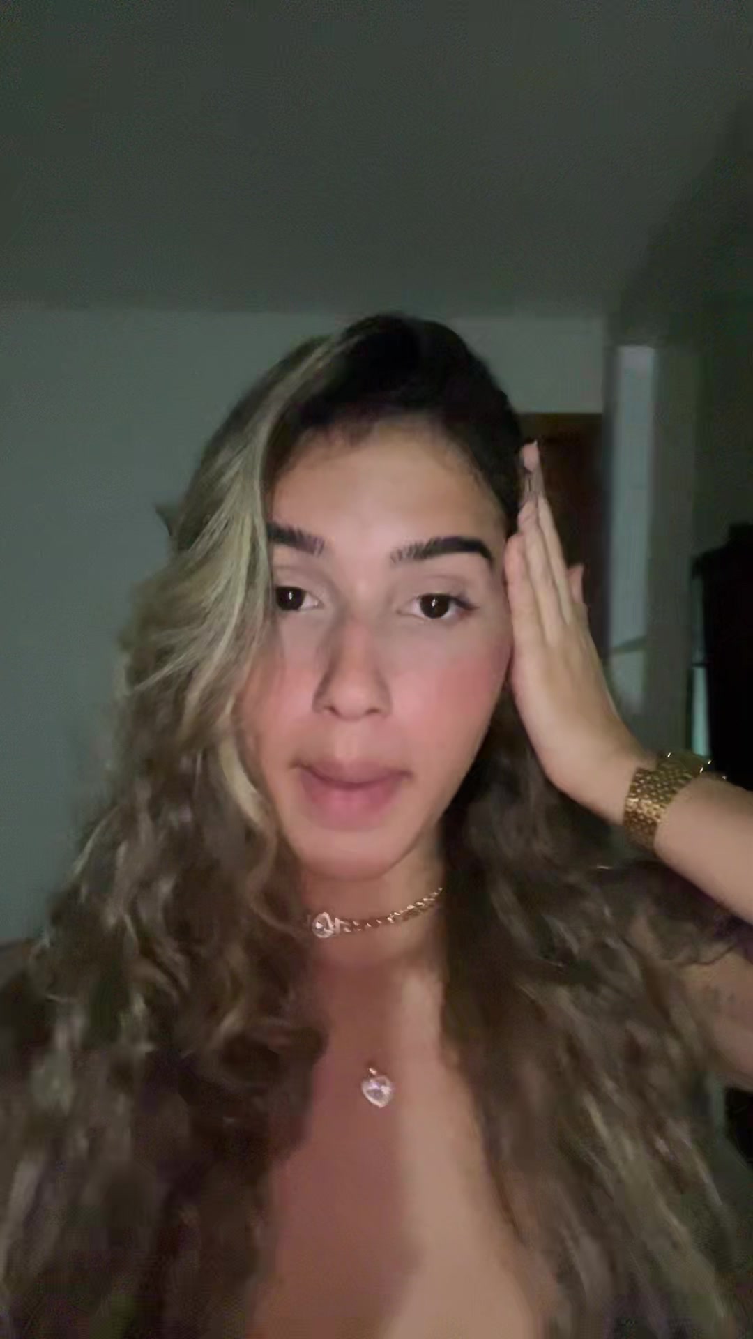 @anne.