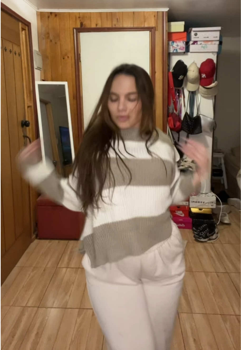 @cammivette
