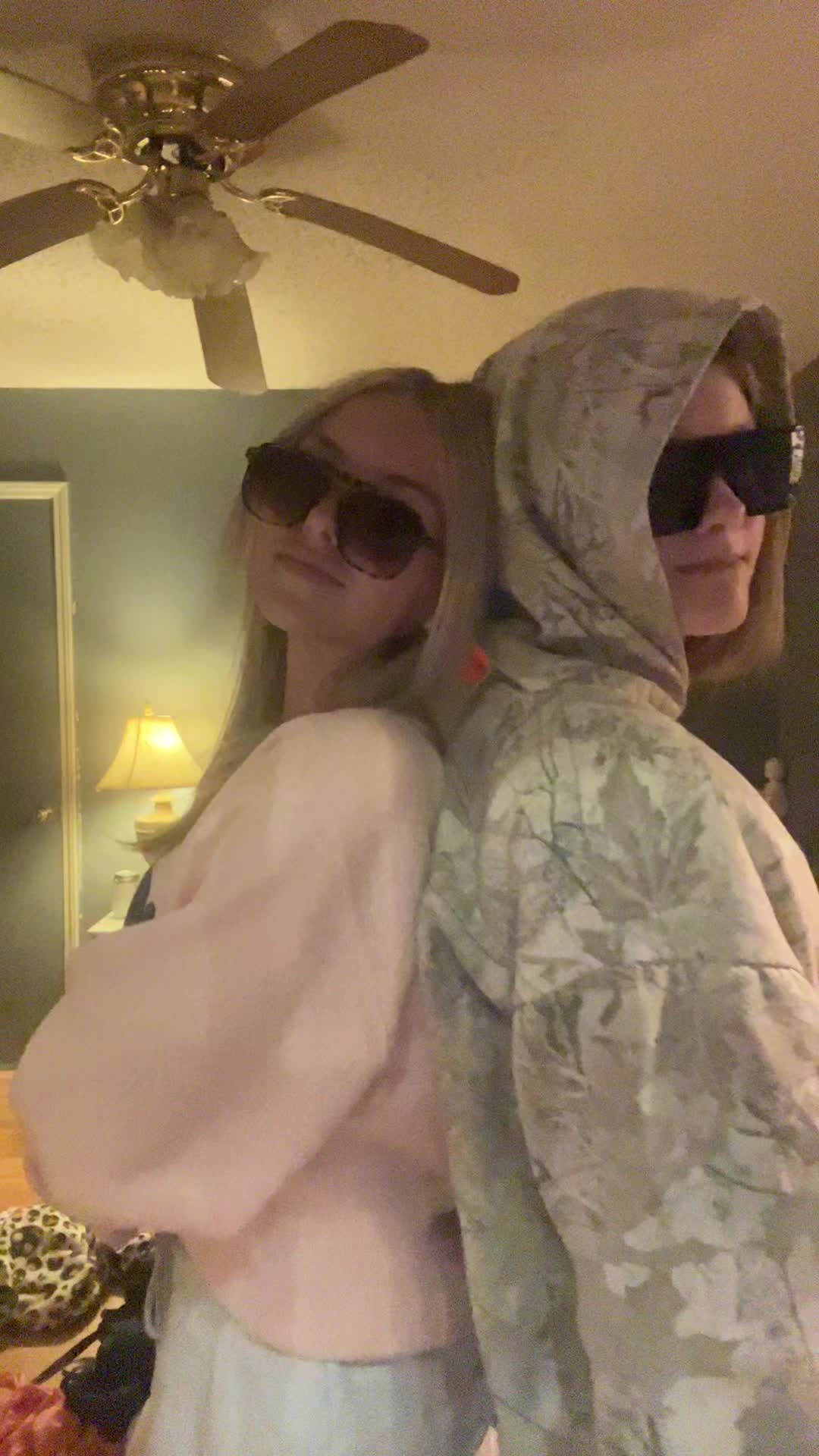 @shhhsecrettxo
