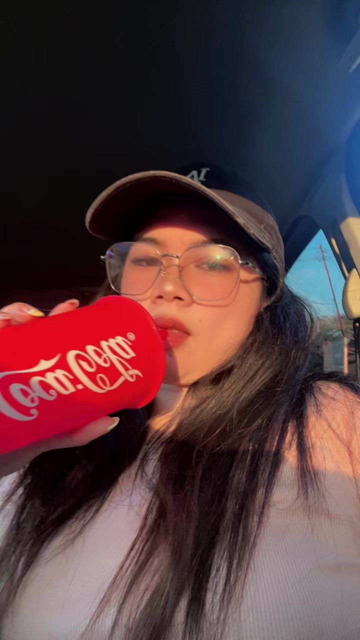 @Tiieeny