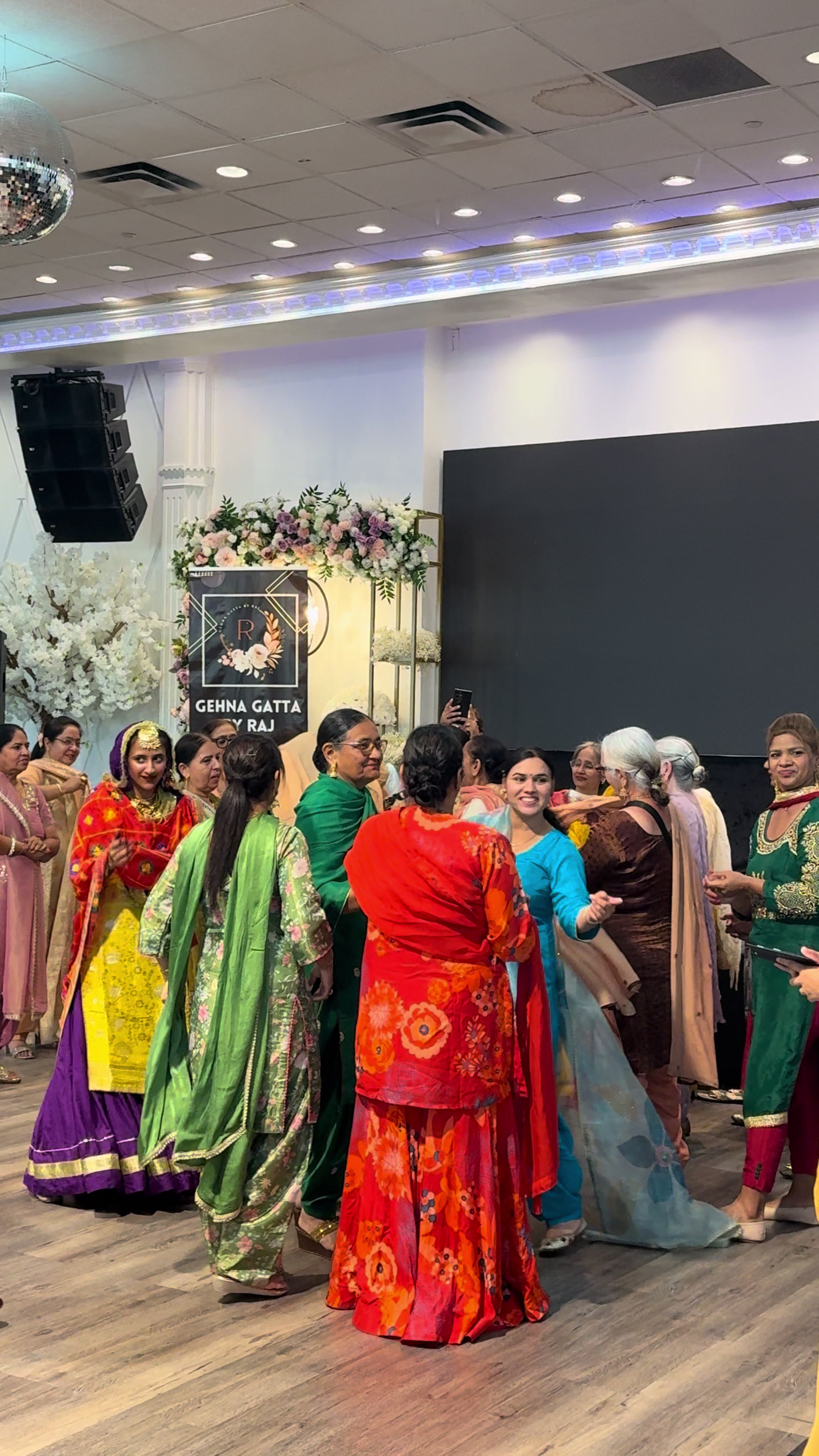 @gehnagattabyraj.exhibiti
