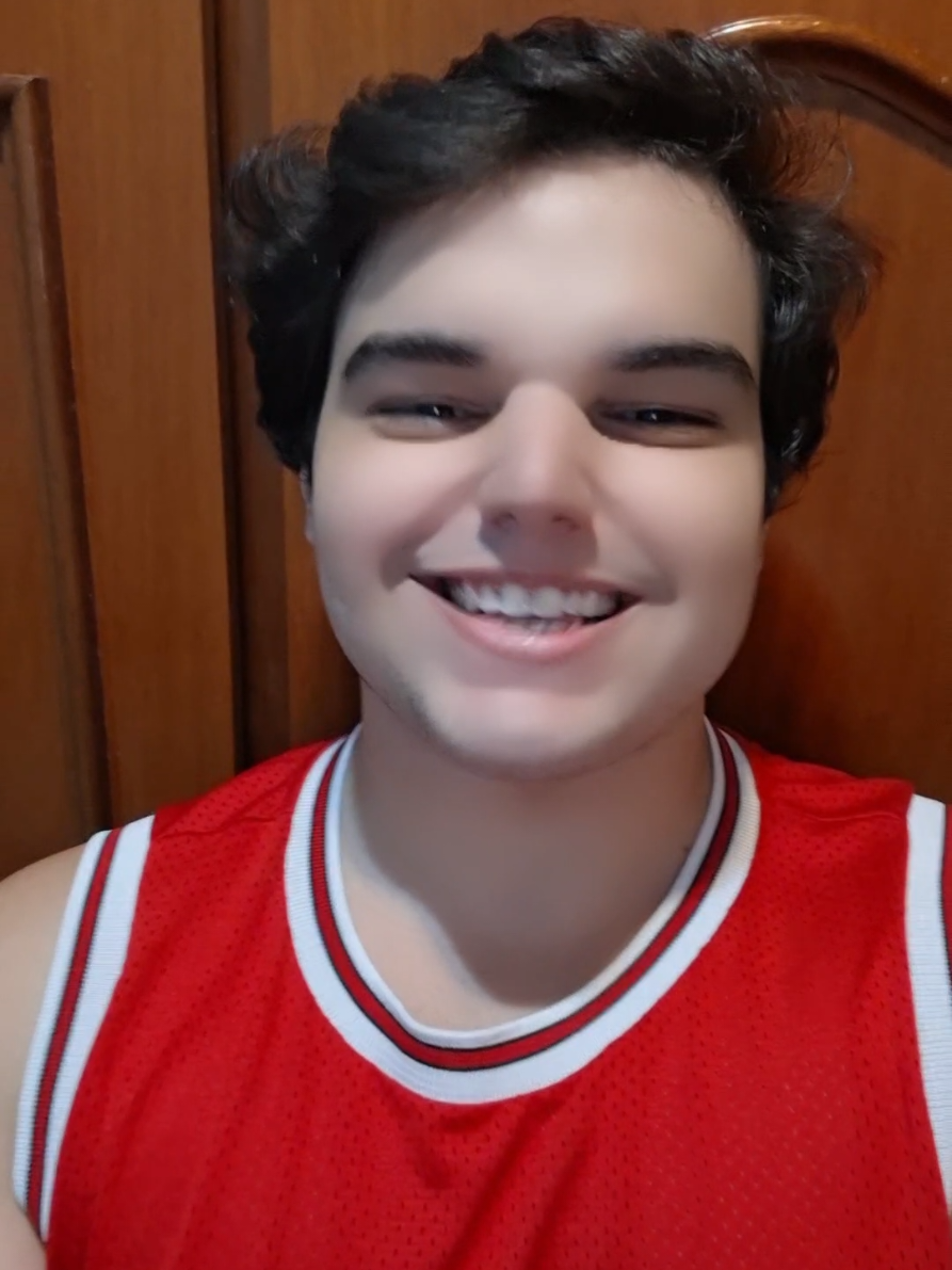 @felipebennett